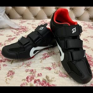 Peloton riding shoes size 41